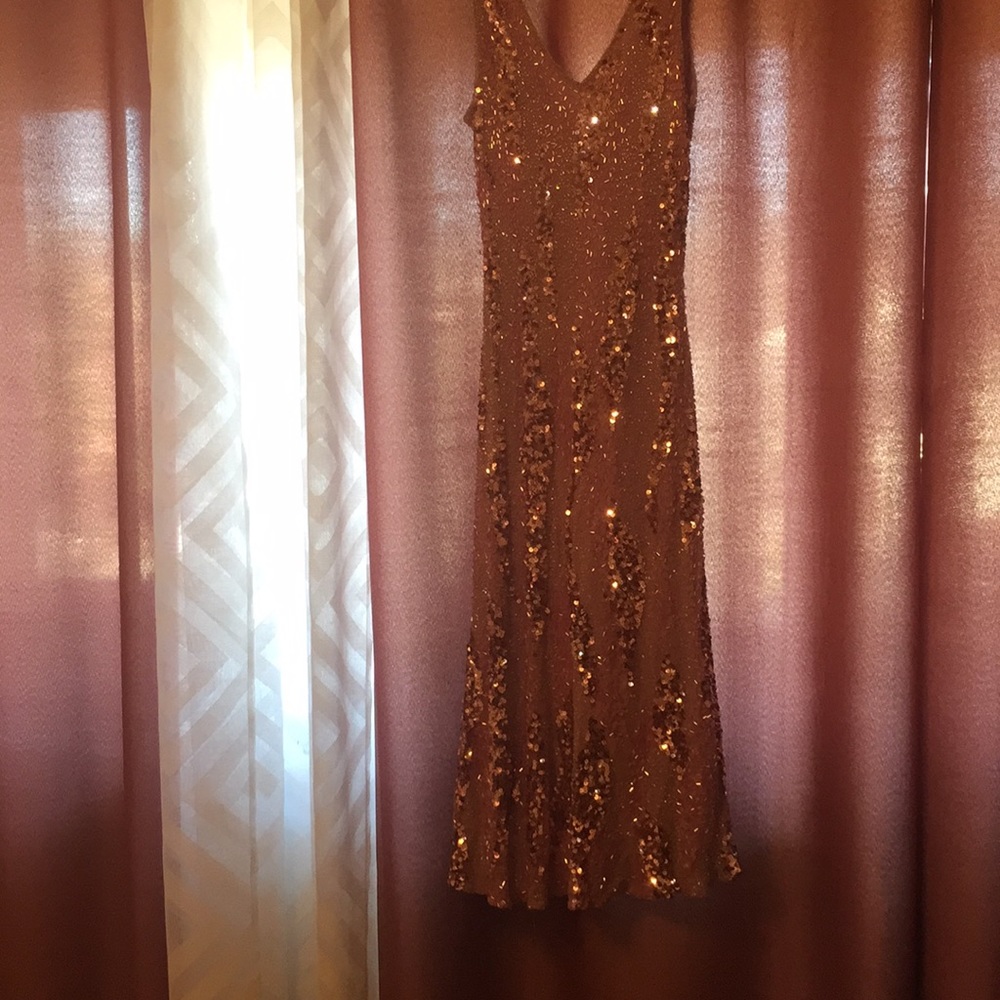 Dress - Picture 5 of 6